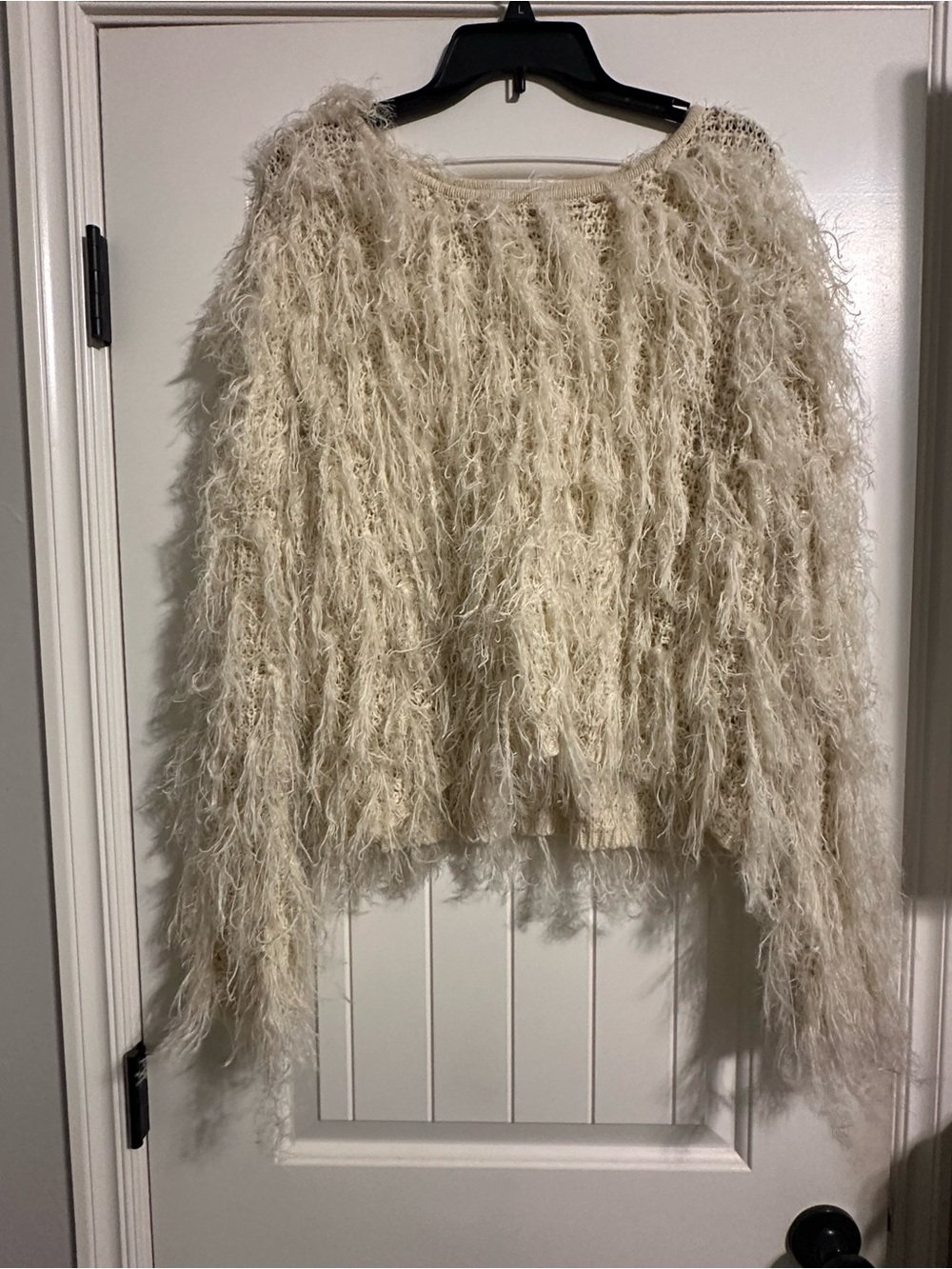 Hayden Los Angeles Shaggy Fringe soft boho long sleeve sweater M